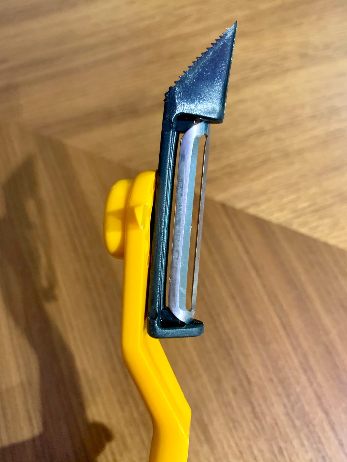Miracle Zig Zag (Julienne Blade) Thai Multi Purpose Knife, Orange, 9.5 IN customer photo 2