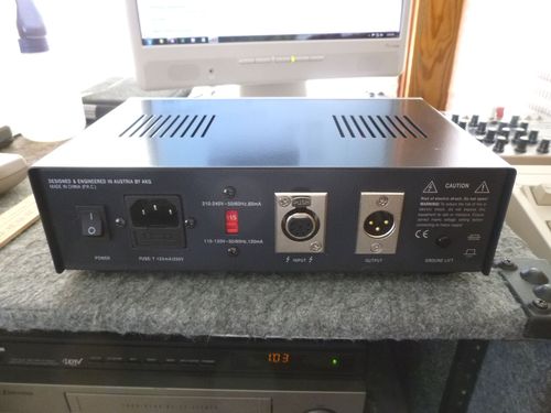 AKG Pro Audio P820 TUBE Condenser Microphone customer photo 1