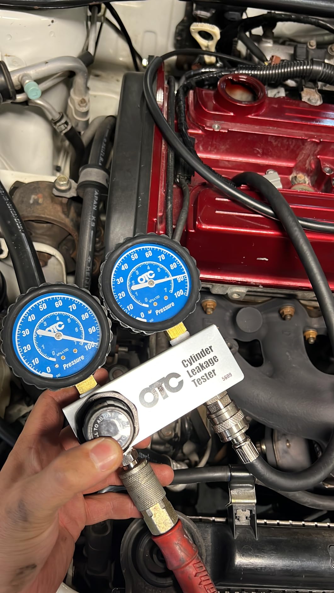 OTC 5609 Cylinder Leakage Tester Kit with Storage Case customer photo 1
