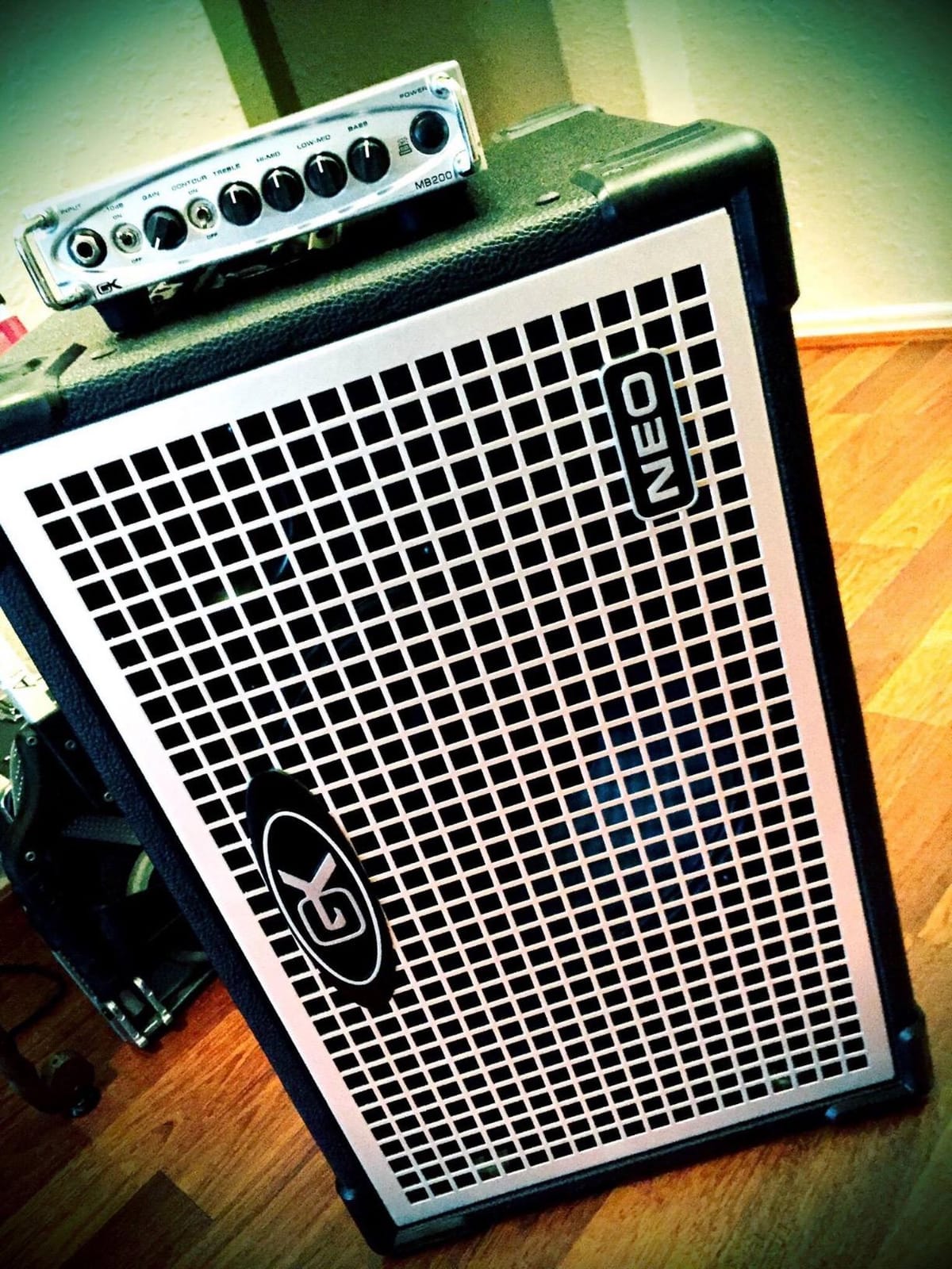 Gallien-Krueger MB200 - 200W Ultra Light Bass Amplifier customer photo 2