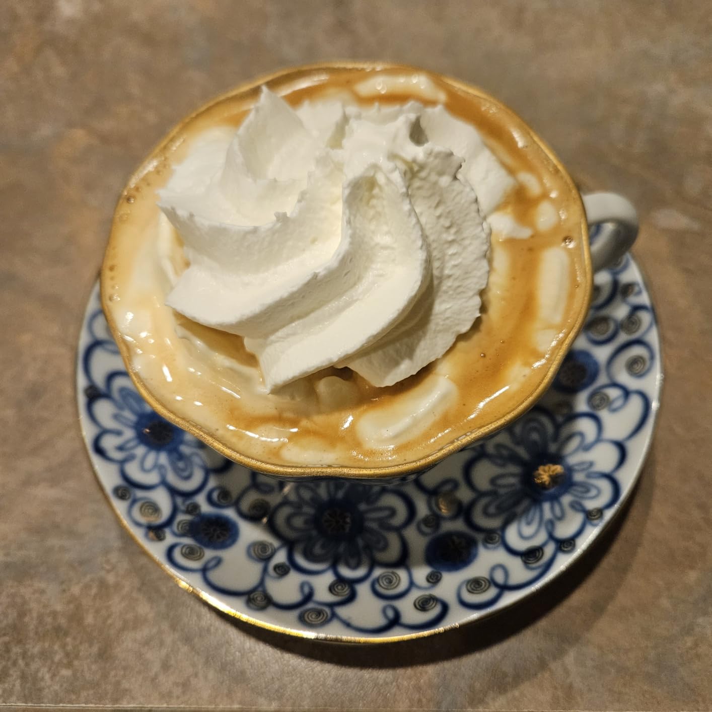Professional Aluminum Whipped Cream Dispenser - 1-Pint with Stainless Steel Nozzles customer photo 1