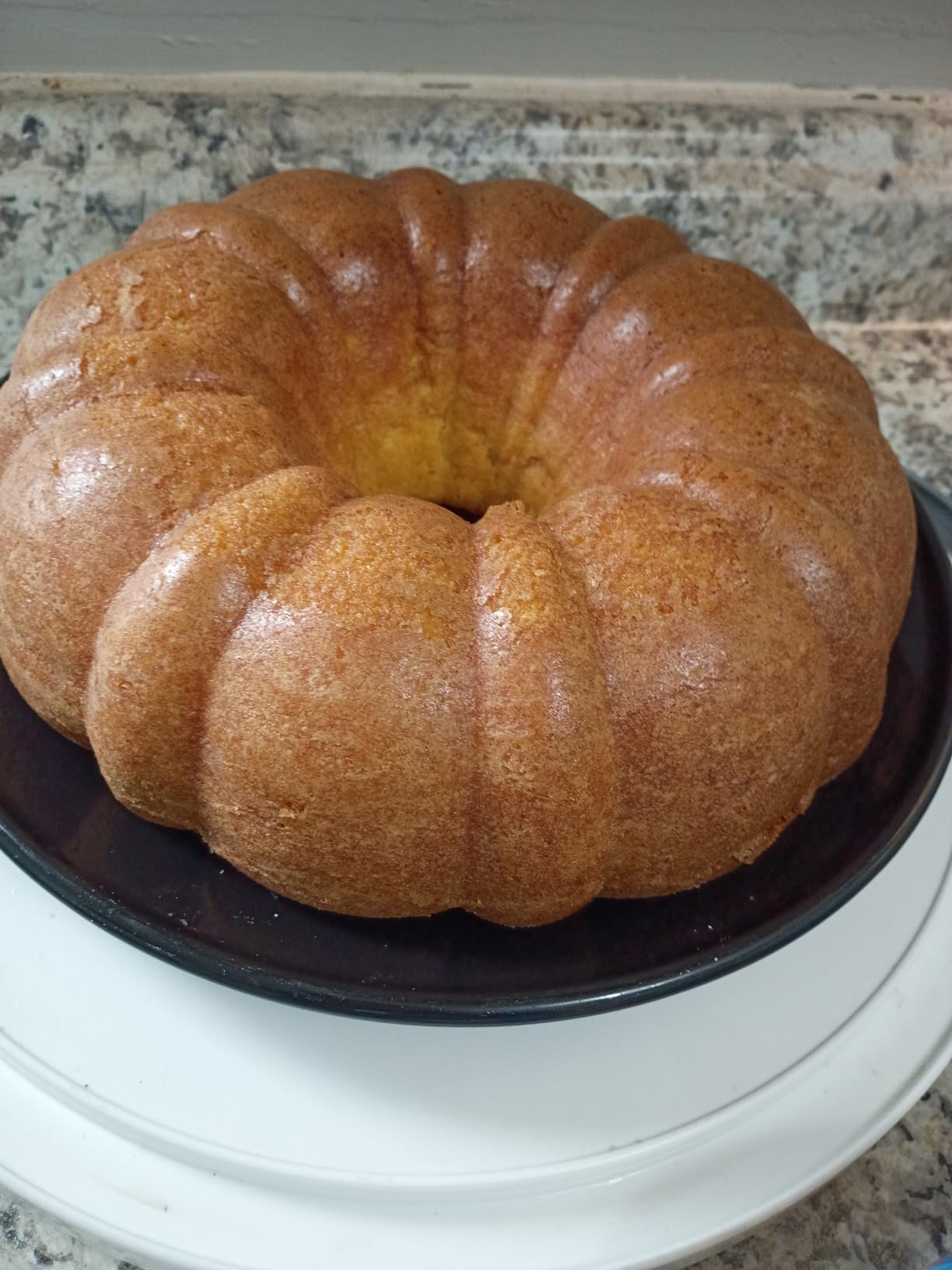 Wilton Gold Non-Stick Fluted Tube Cake Pan, Made Without PFAS, 9.49 in | Non-Stick Steel with Scratch-Resistant Coating, Resists Warping, Dishwasher Safe, Perfect for Bundt & Fluted Tube Cakes customer photo 2