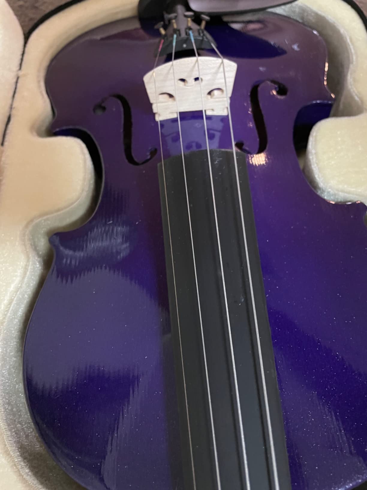 Mendini by Cecilio Violin 4/4 Full Size Kit For Beginners - Hand Carved Acoustic Violins Set - Fiddle Solid Wood Kit with Hard Case, Bow, Rosin, Shoulder Rest, Bridge and Extra Strings (Black) customer photo 1