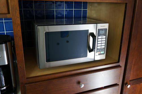 Panasonic NE-1054F Compact Light-Duty Countertop Commercial Microwave Oven with 10 Programmable Memory and Touch Screen Control, Countertop Microwave Oven, 1000W, 0.8 Cu. Ft, Stainless Steel customer photo 1
