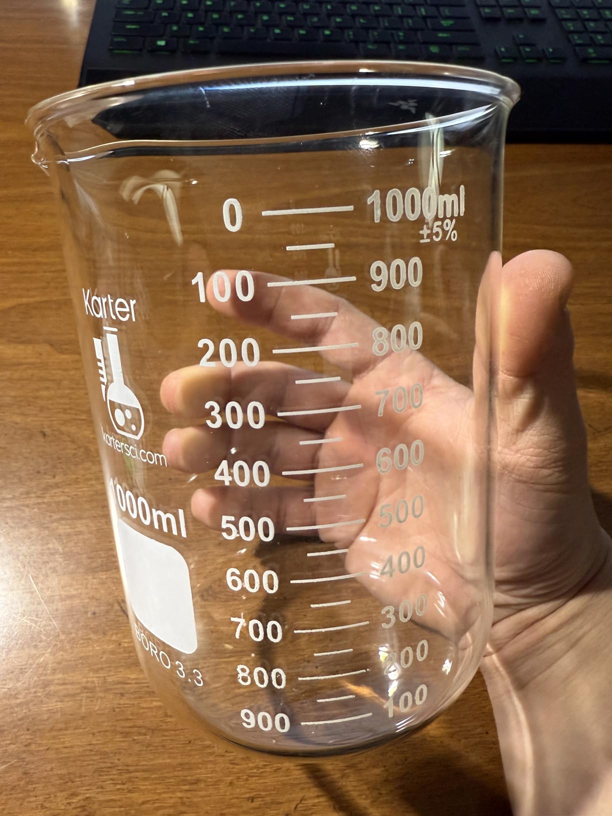 Karter Scientific, 3.3 Boro, Griffin Low Form, Glass Beaker Set - 6 Sizes - 10ml, 50ml, 100ml, 250ml, 500ml, 1000ml customer photo 1
