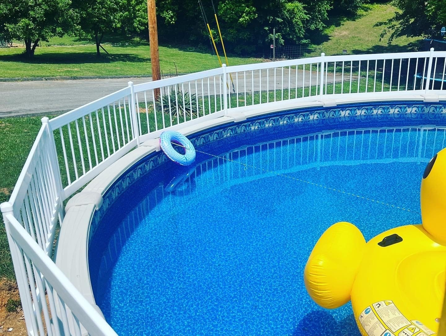 Vinyl Works White Economy Resin Above-Ground Pool Fence Base Kit A customer photo 1