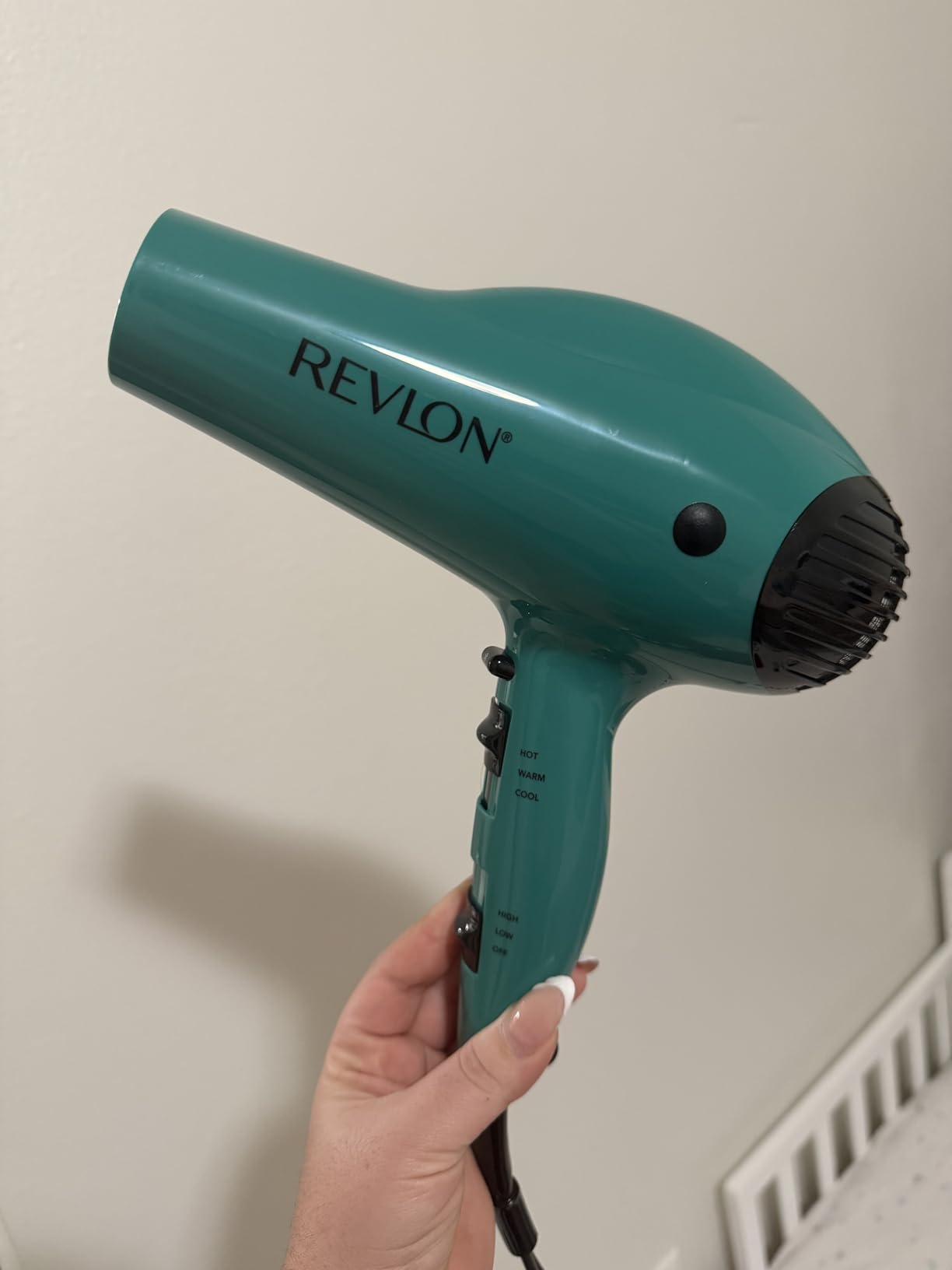 Revlon Volume Booster Hair Dryer | 1875W for Voluminous Lift and Body, (Green) customer photo 1
