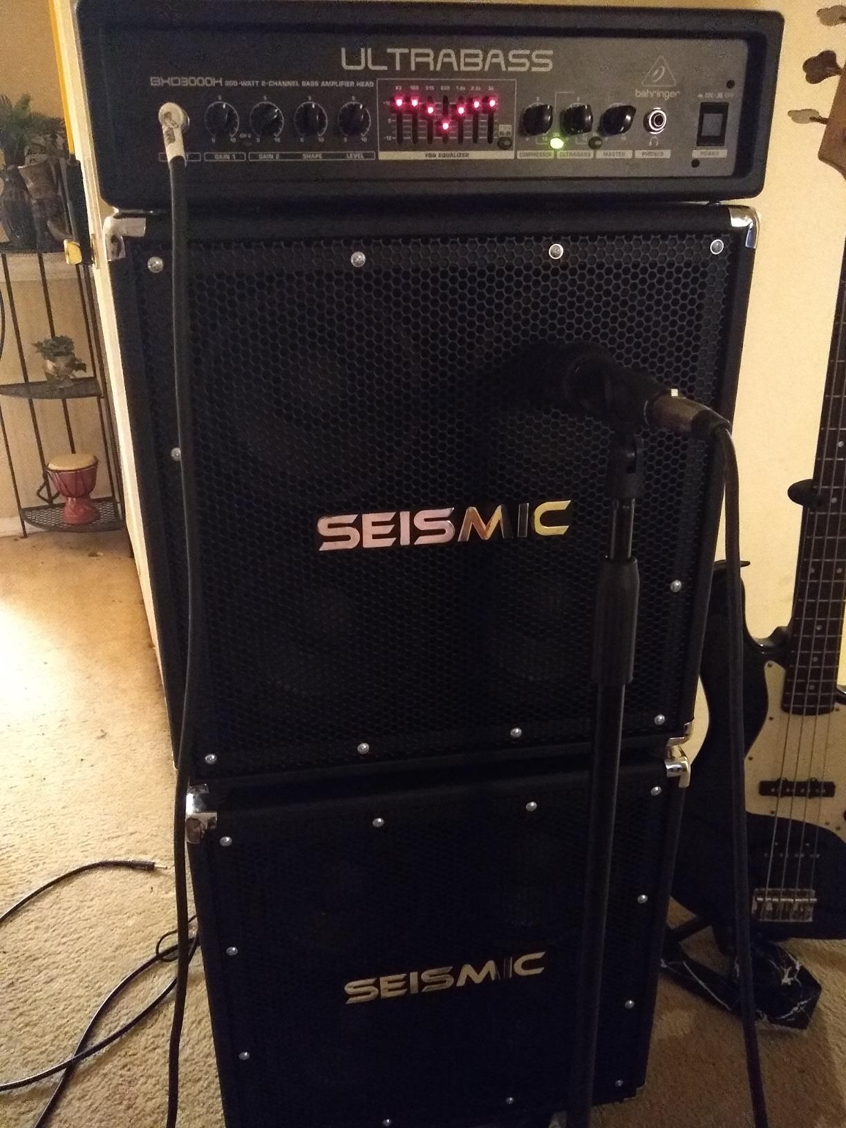 Seismic Audio - SA-Rift_46G - 4x6 Bass / Guitar Speaker Cabinet customer photo 1