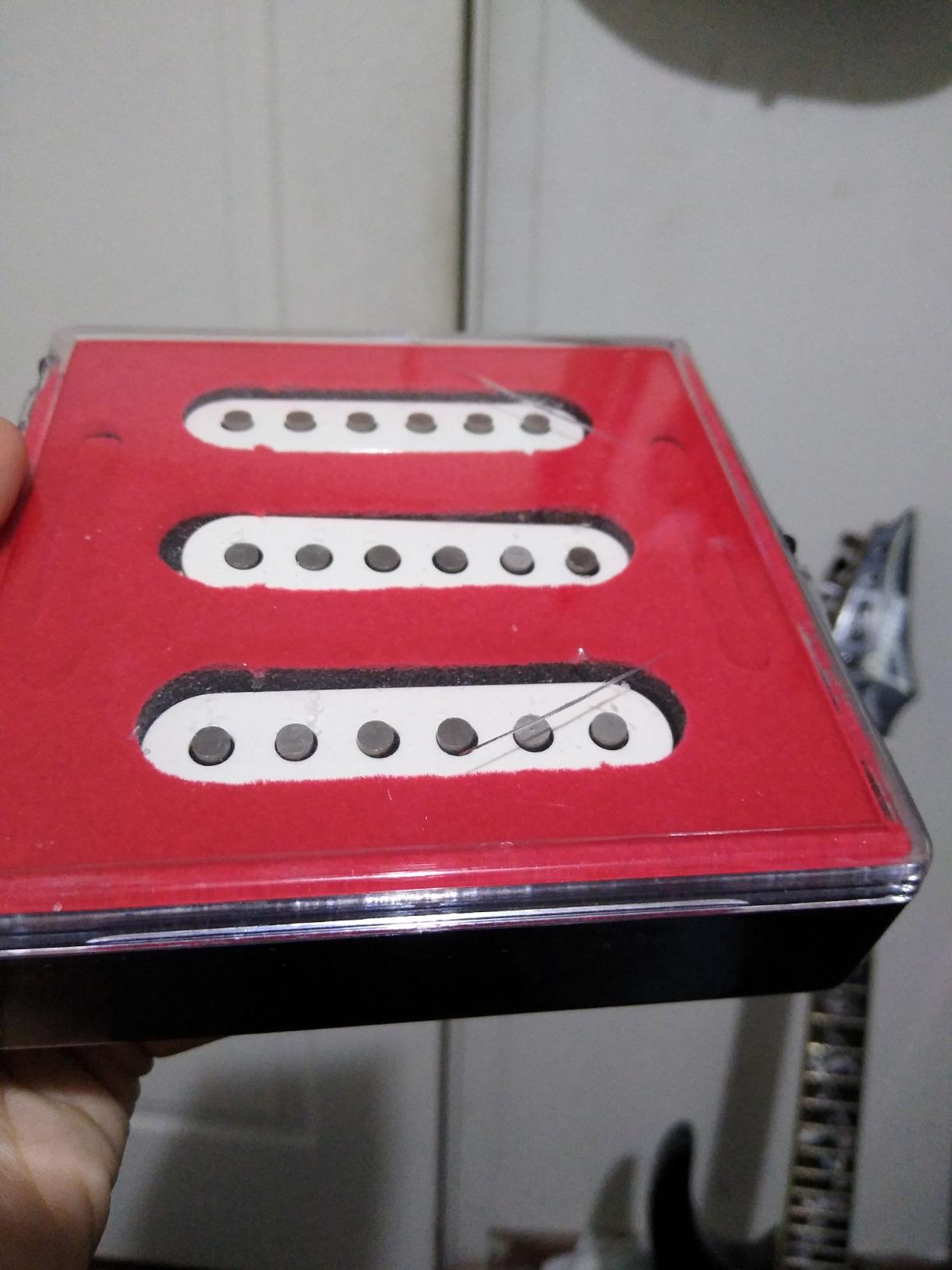 Fender Deluxe Drive Stratocaster Pickups customer photo 1