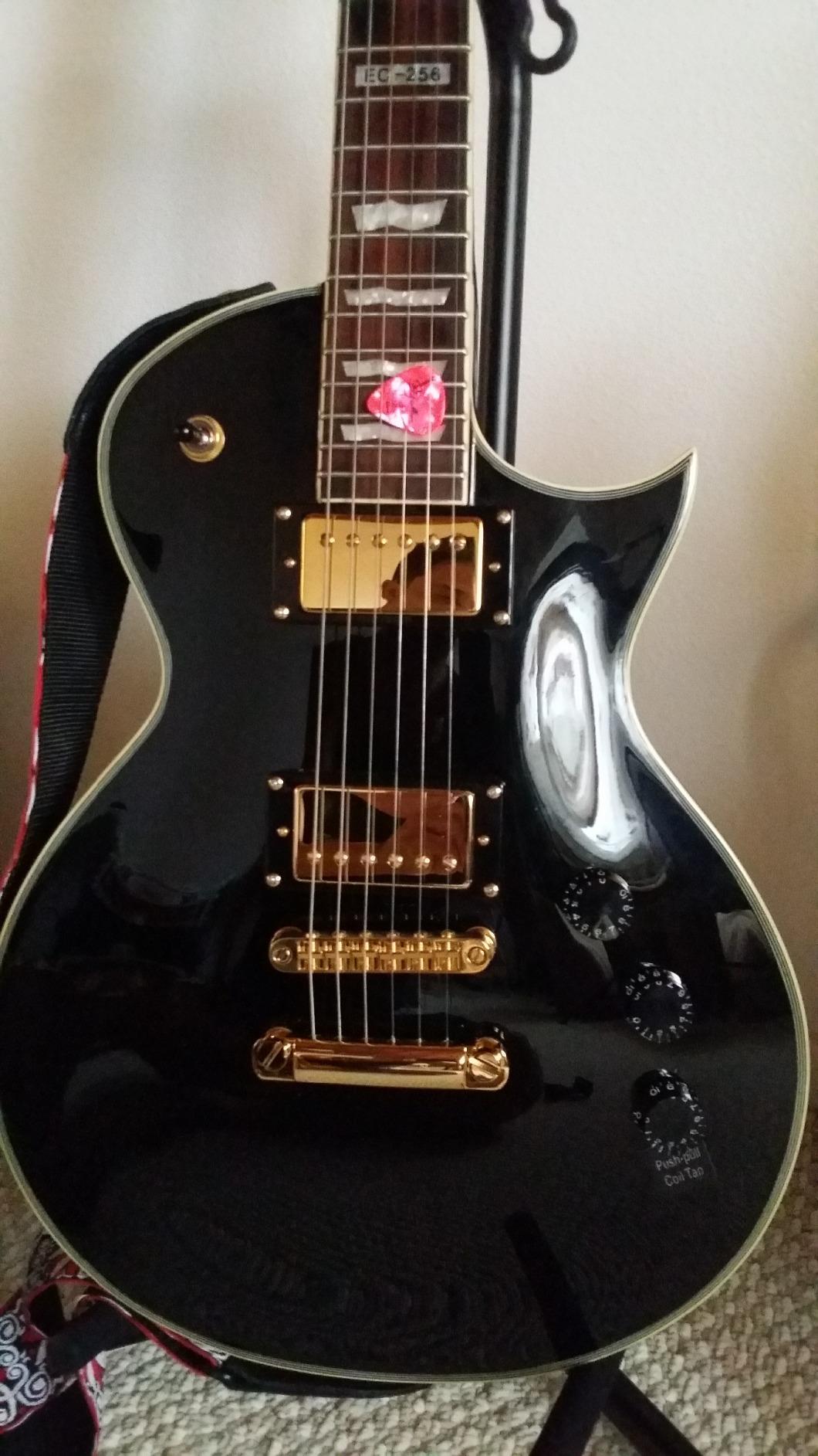 ESP LTD Eclipse EC-256 - Black customer photo 2