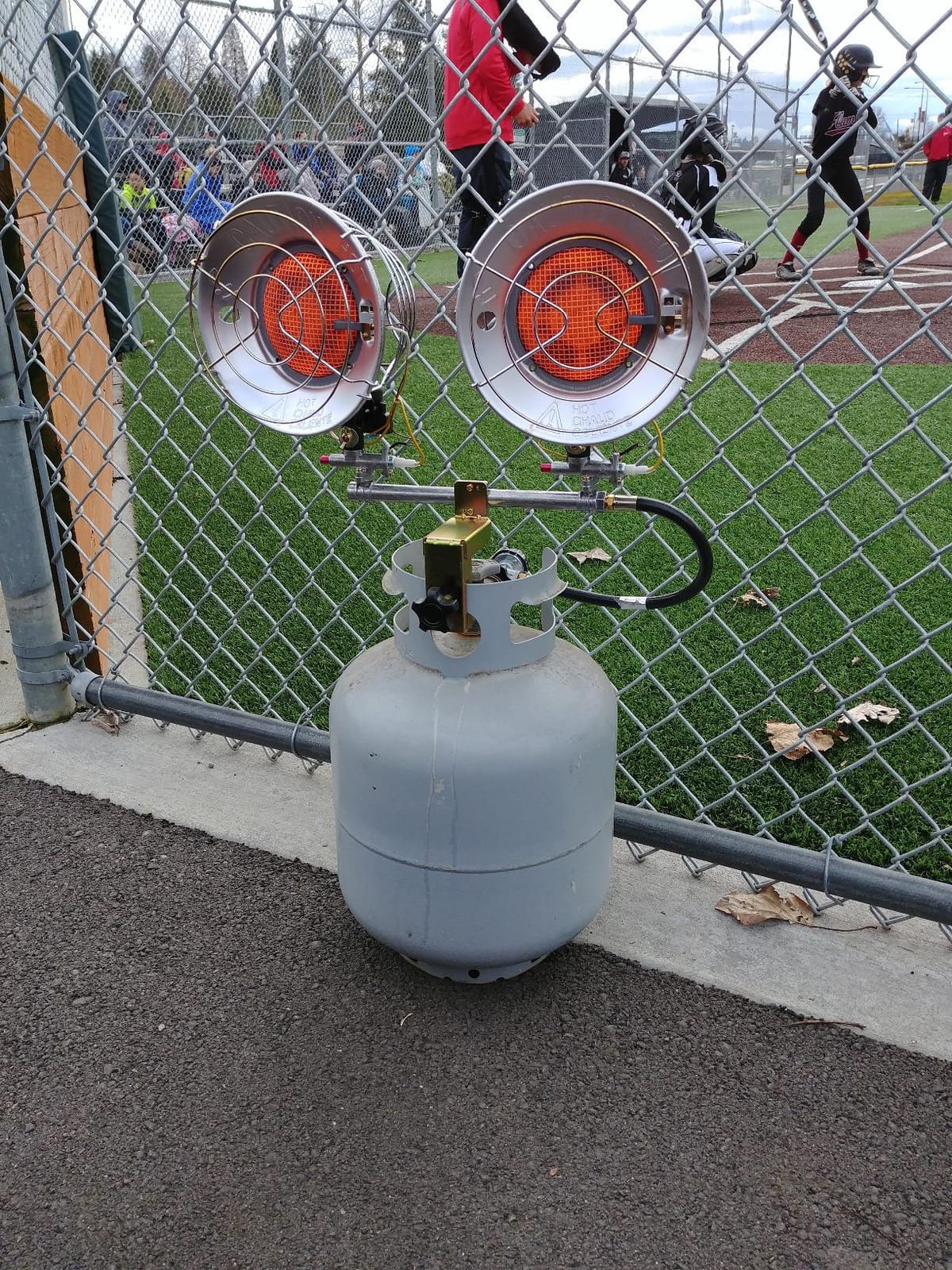 Reddy Heater Double Tank Top Propane Heater, 30000 BTUs, Outdoor - TT-30CSA customer photo 1