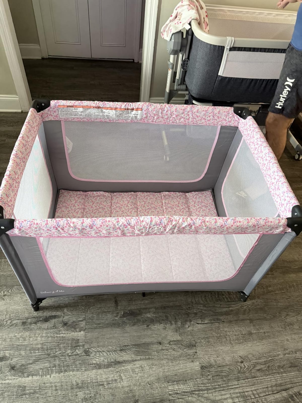 Dream On Me Zodiak Portable Playard, Compact for Travel, Carry Bag, Gray/Green customer photo 1