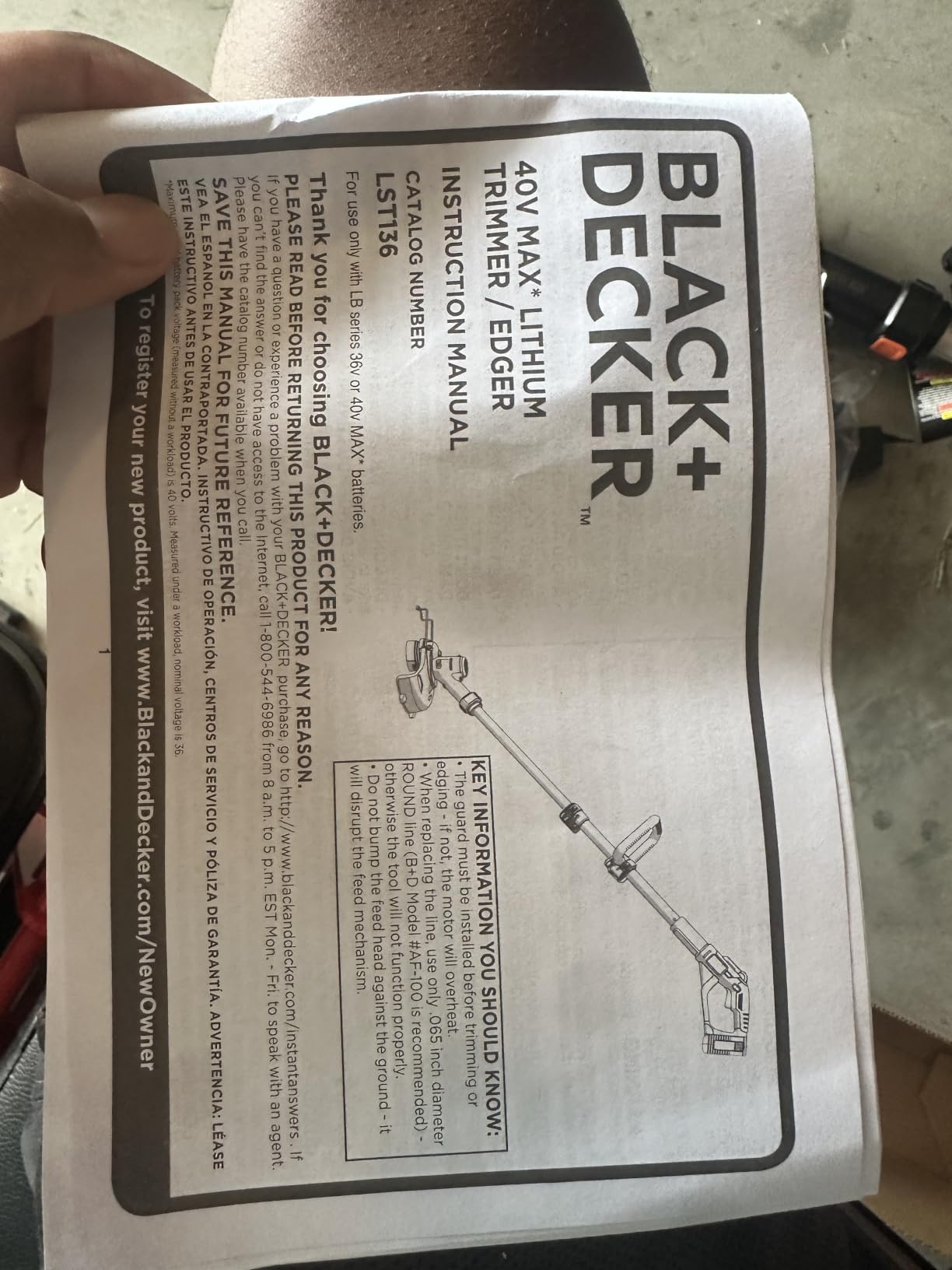 BLACK+DECKER 40V MAX 13 in String Trimmer Edger Cordless with Adjustable Telescoping Pole, 2 in 1 Weed Wacker Lawn Edger, Includes Battery and Charger (LST136) customer photo 2