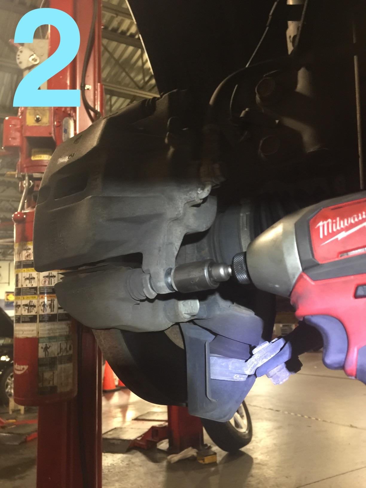 Milwaukee 2656-20 M18 18V 1/4 Inch Lithium Ion Hex Impact Driver with 1,500 Inch Pounds of Torque and LED Lighting Array (Battery Not Included, Power Tool Only) customer photo 2