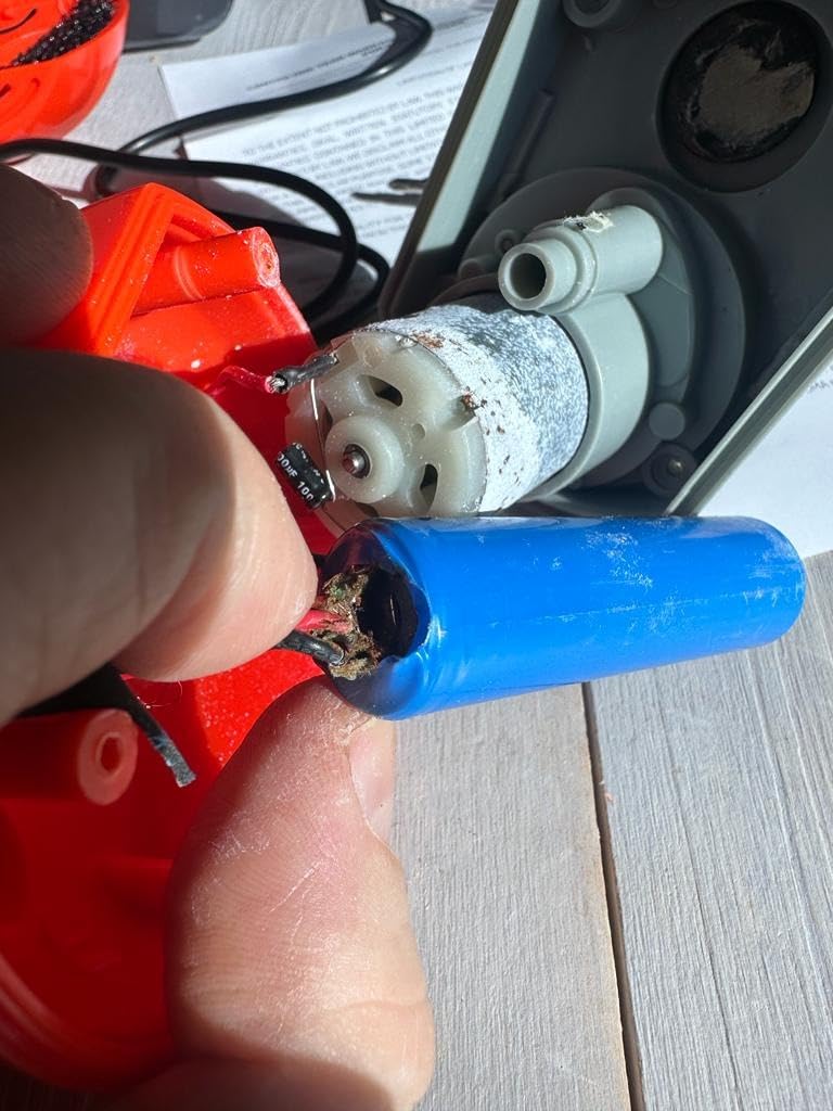Ivation Portable Outdoor Shower, Battery Powered, Water Pump, Rechargeable customer photo 1