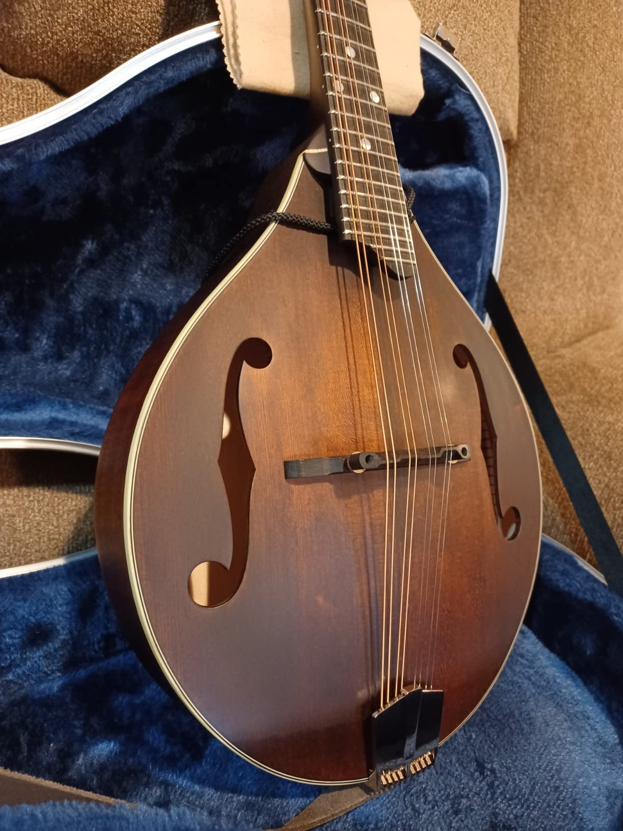 Eastman Guitars MD305 A-style Mandolin - Classic customer photo 1
