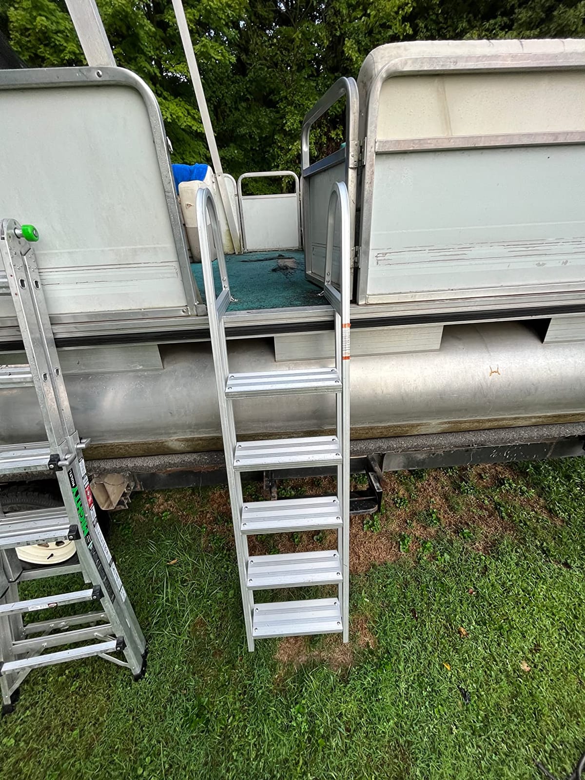 RecPro 4-Step Marine Boarding Ladder | Lightweight, Wide Non-Slip Steps, Built for Fresh and Saltwater Use customer photo 2