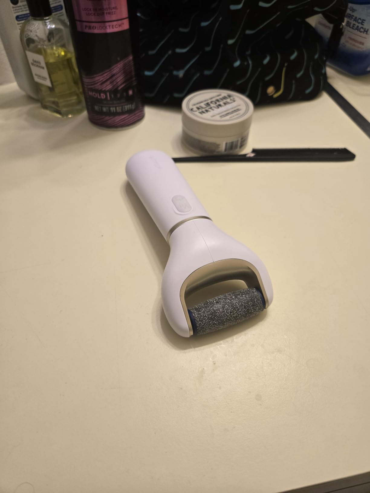 Amopé Pedi Perfect Electric Callus Remover Foot File w/ Diamond Crystals, Pedicure Tool for Feet, Removes Hard & Dead Skin, Feet Scrubber & Buffer, Splashproof, w/ Extra Coarse Roller Head, 1 Count customer photo 2