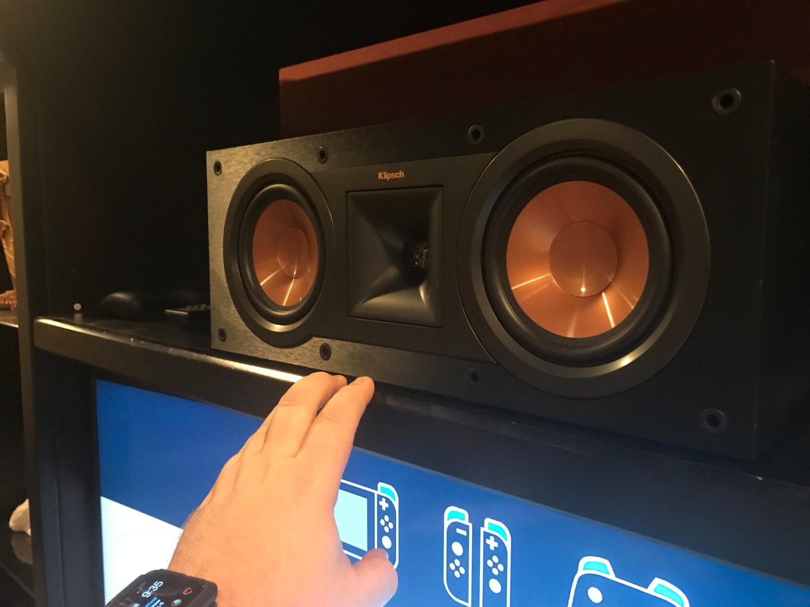 Klipsch Reference R-25C Reference Two-Way Center Channel Speaker, 400W Peak Power customer photo 2