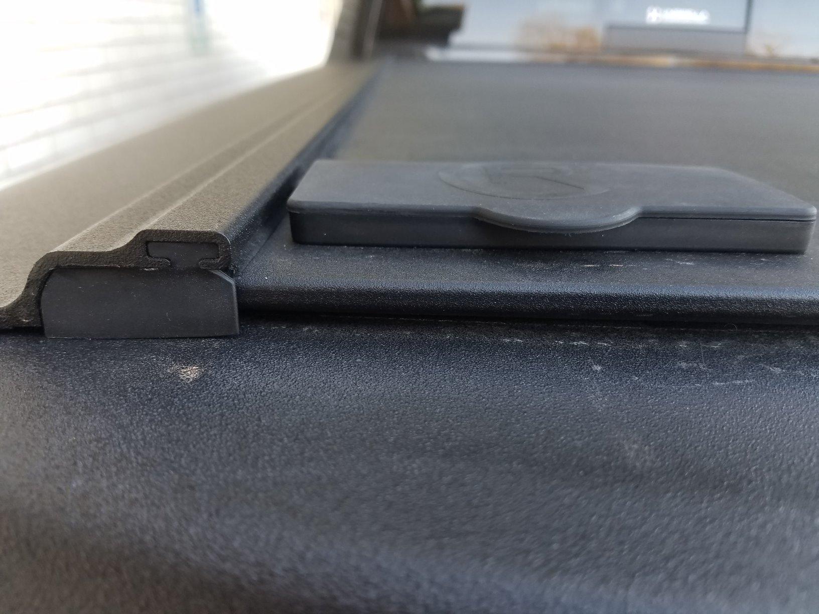 RealTruck Retrax RetraxPRO MX Retractable Truck Bed Tonneau Cover | 80232 | Fits 2009 - 2018 Dodge Ram 1500, 2010-21 2500/3500 6' 4