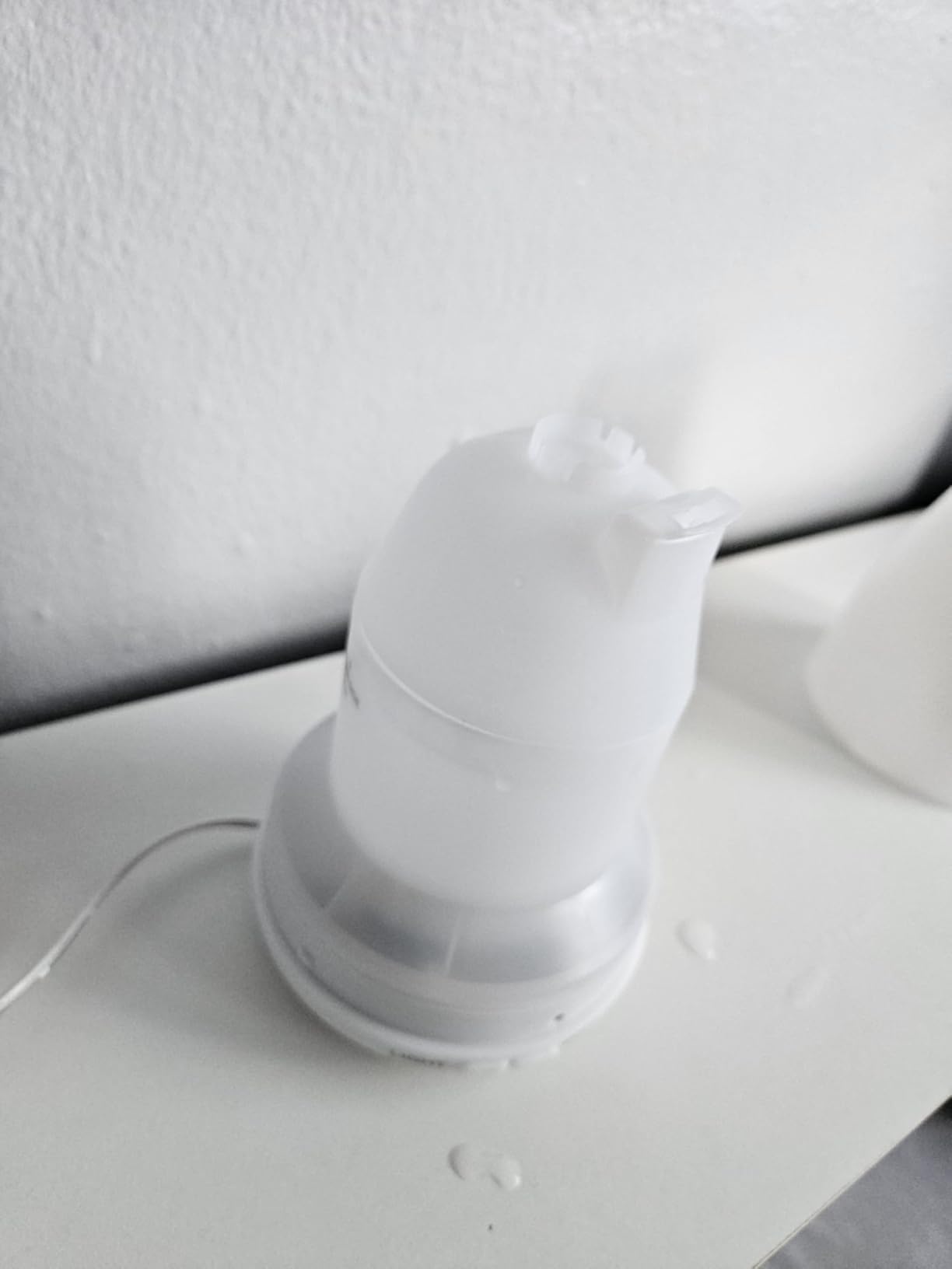 InnoGear Essential Oil Diffuser Ultrasonic Diffusers for Home, Basic White customer photo 1