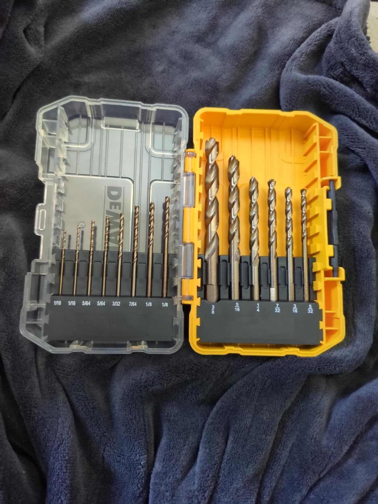 DEWALT Screwdriver Bit Set, 100 Pc Impact Driver Bit Set with Drill Bits, Magnetic Holder and Nut Drivers, FlexTorq Impact Ready, ToughCase Included (DWA2FTS100) customer photo 1