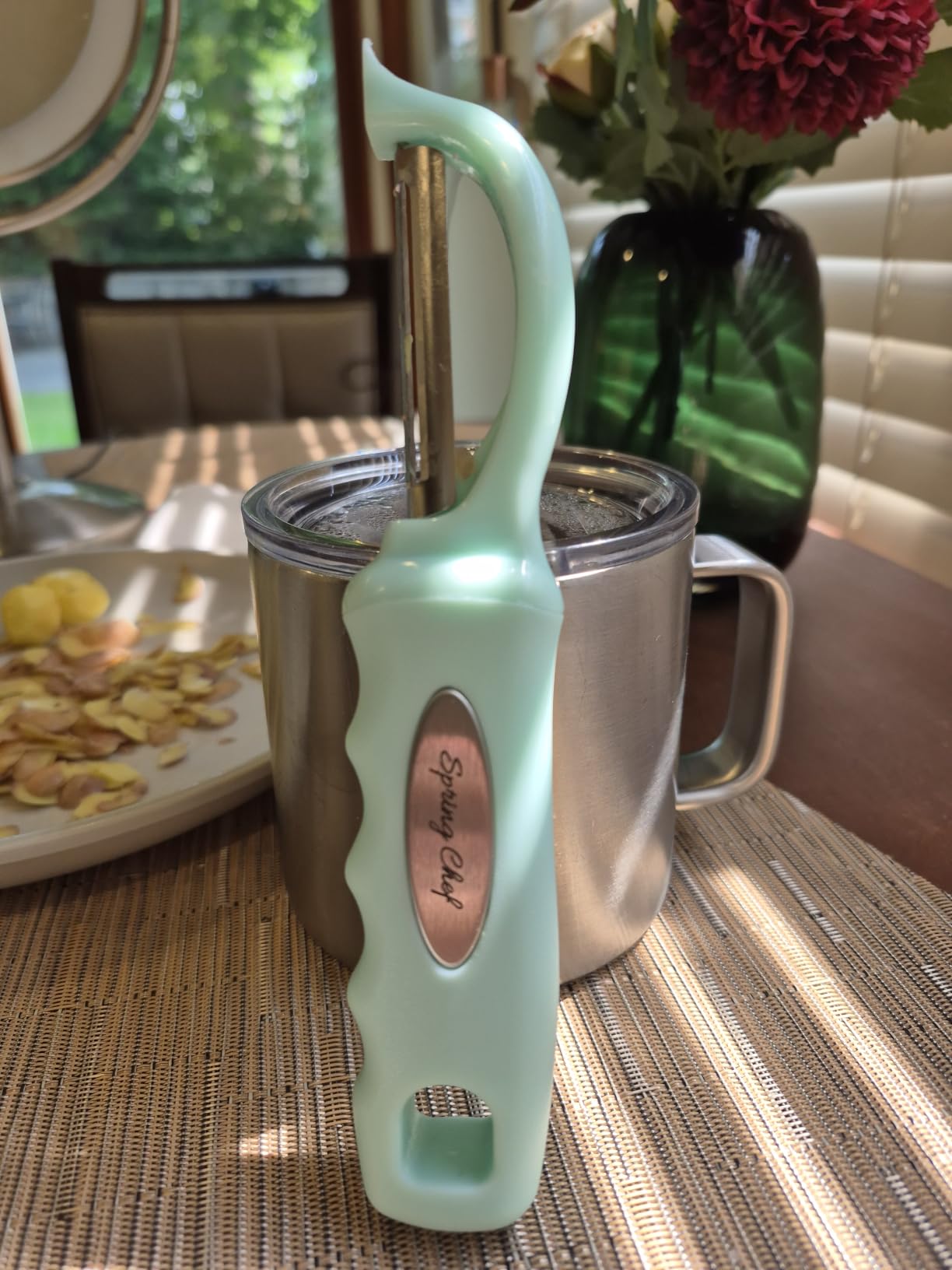Spring Chef Swivel Vegetable Peeler for Kitchen w/Soft Grip Handle, Black customer photo 2