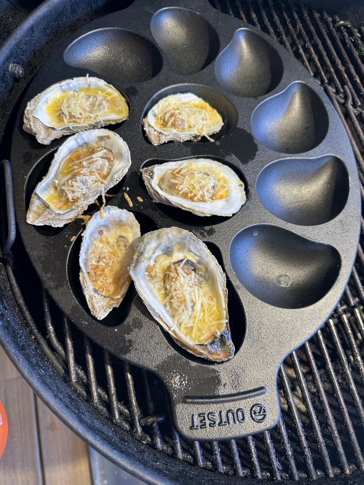 Outset Cast Iron Oyster Grill Pan, 12 Cavities, Black Oyster BBQ and Serving Pan customer photo 2