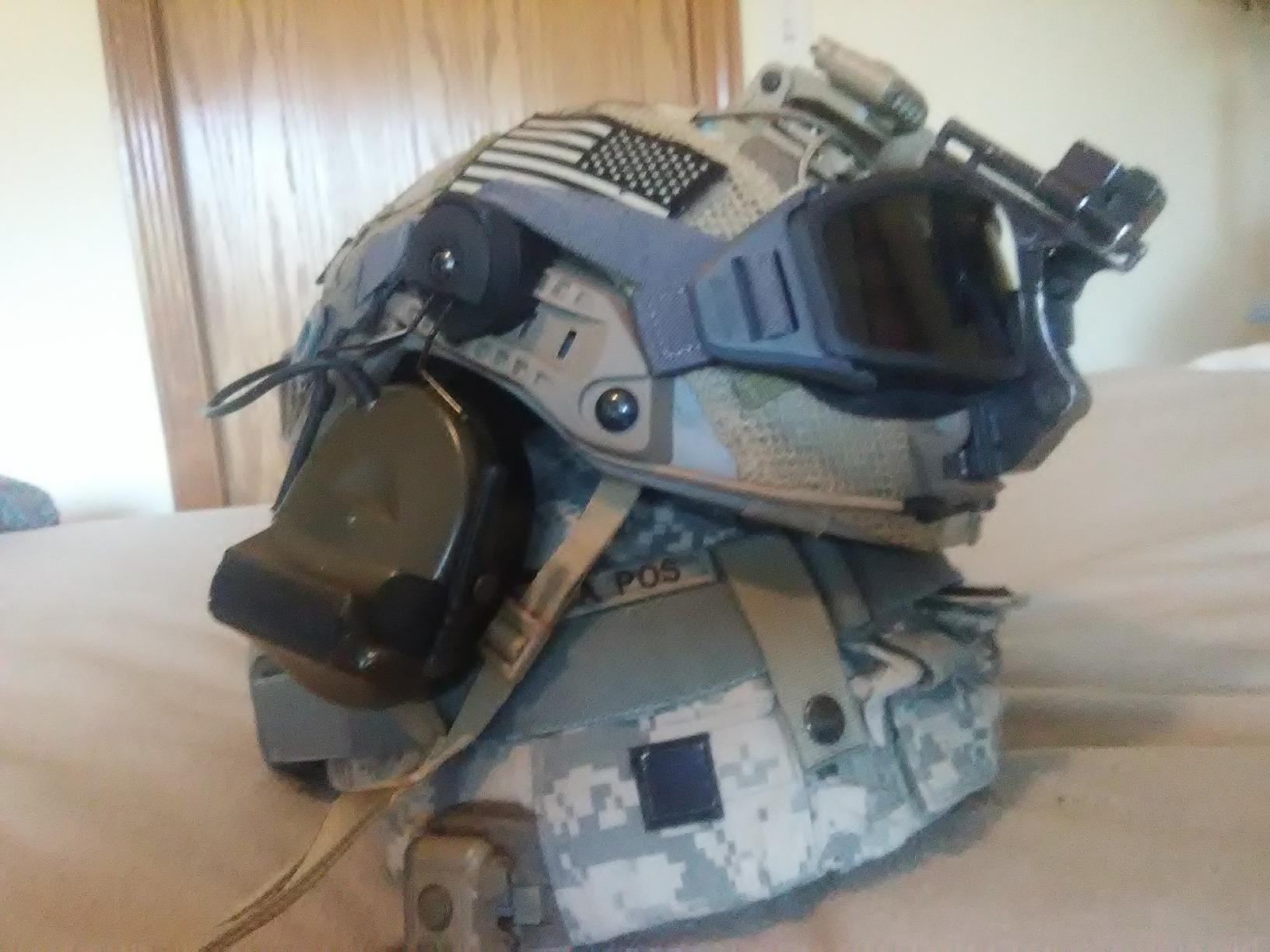 H World Shopping Adjustable Maritime 10 Level of Kevlar Fibre Protective Helmet Tan DE customer photo 1