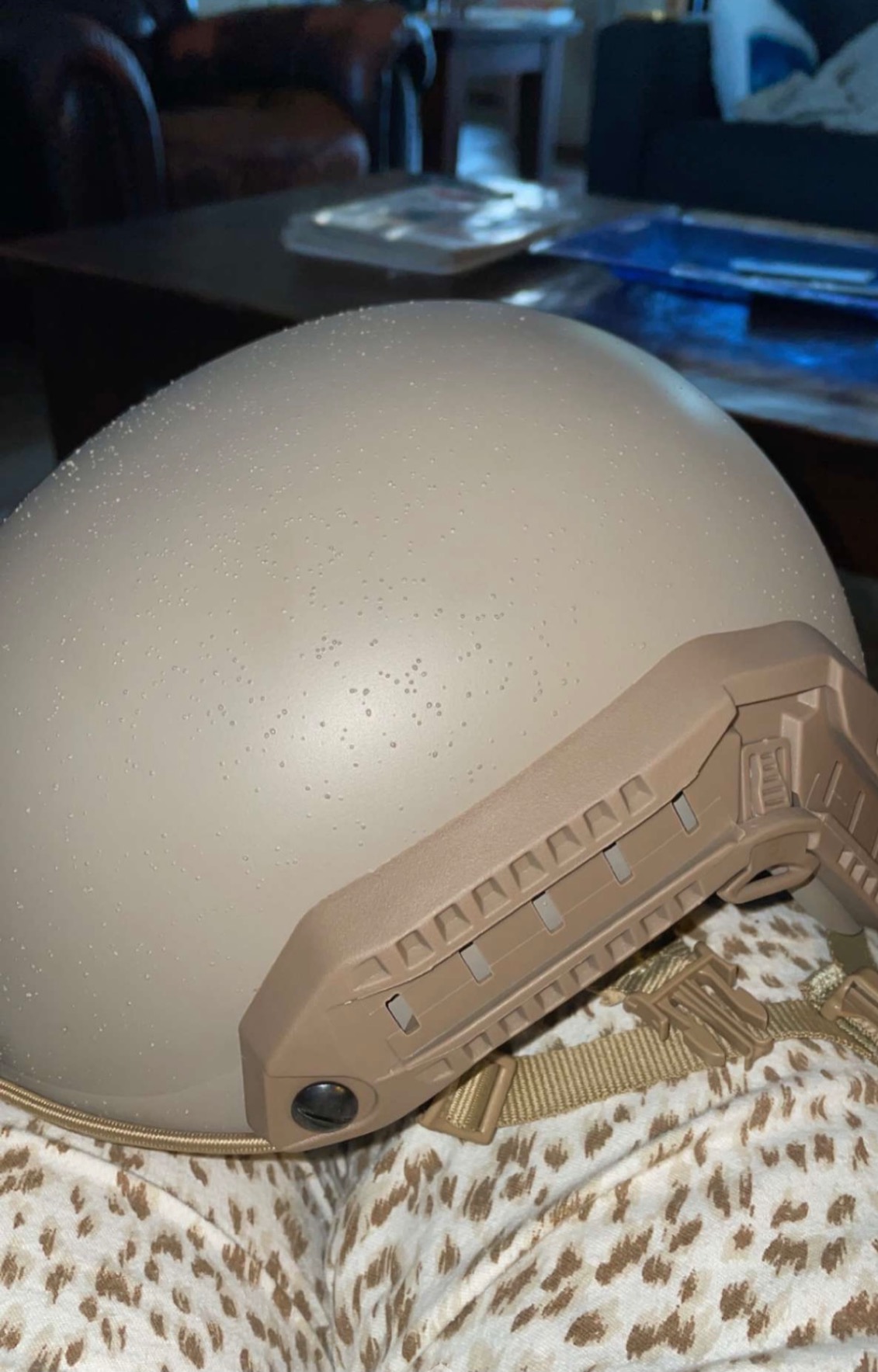 H World Shopping Adjustable Maritime 10 Level of Kevlar Fibre Protective Helmet Tan DE customer photo 2