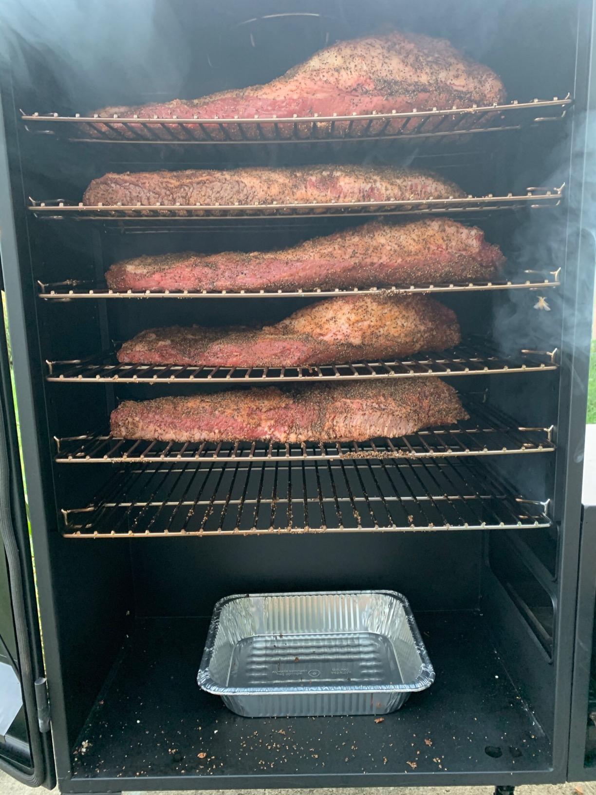 Dyna-Glo DGO1890BDC-D Wide Body Vertical Offset Charcoal Smoker,Black customer photo 2