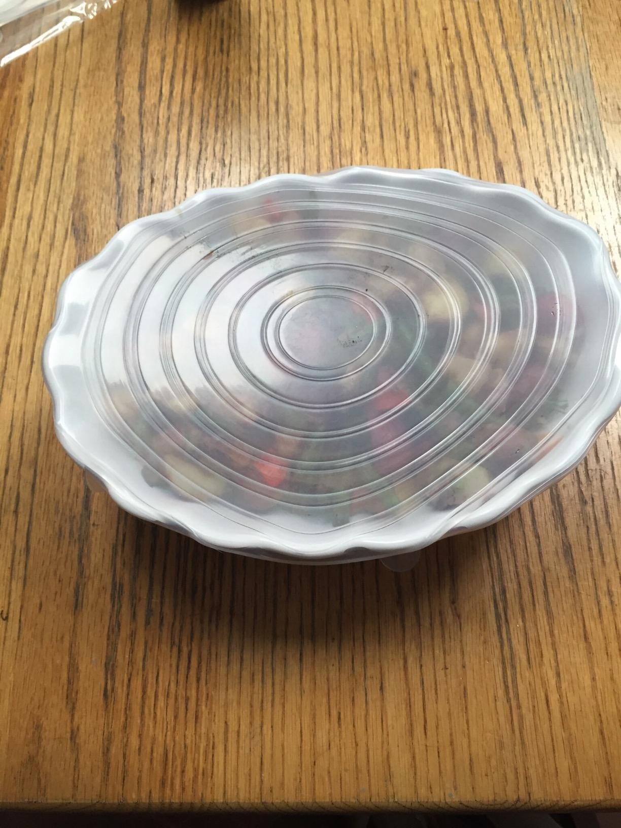Modfamily Silicone Stretch Lids (7 pack, includes EXCLUSIVE XL SIZE), Reusable, Durable & Expandable to Fit Many Container Sizes & Shapes. Superior for Keeping Food Fresh, Dishwasher & Freezer Safe customer photo 1