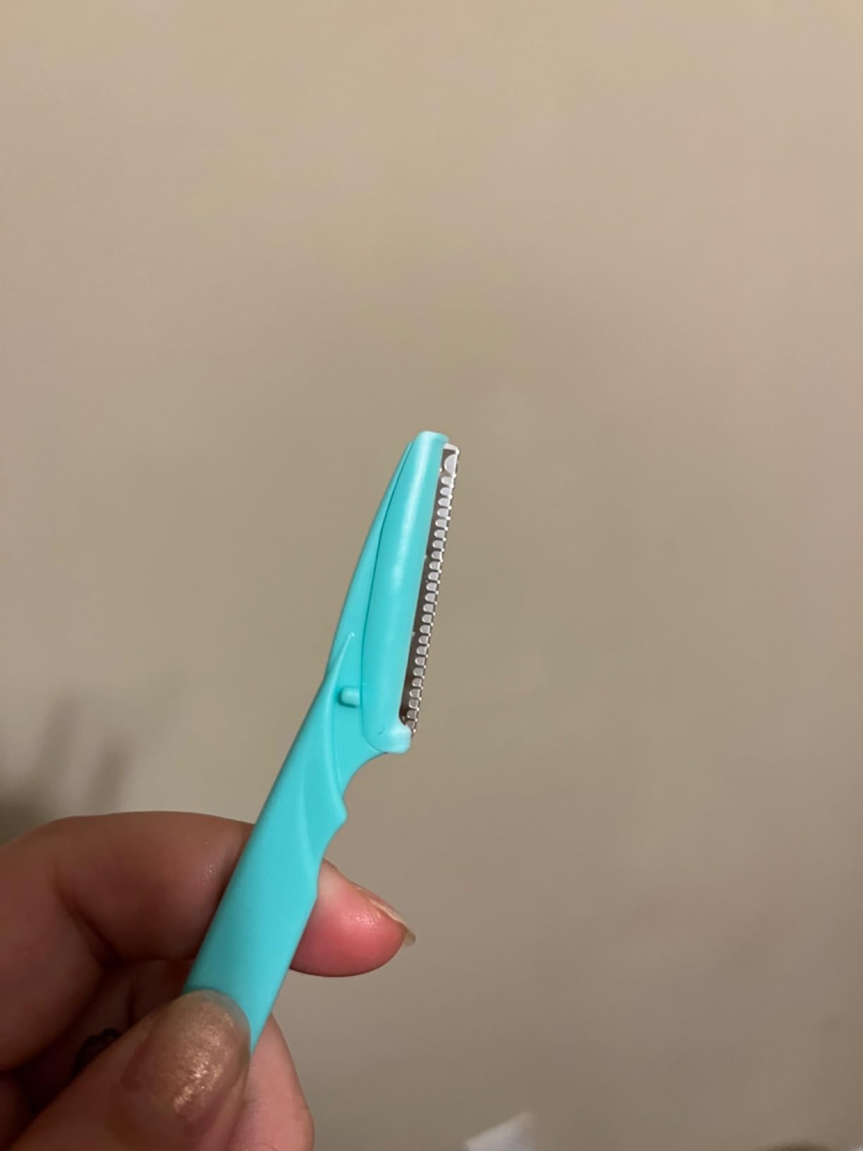 Tinkle Dermaplaning Tool 6ct, Dermaplane Razor for Women, Safe and Easy Peach Fuzz Remover, Eyebrow Trimmer with Protective Cover, Stocking Stuffers customer photo 1