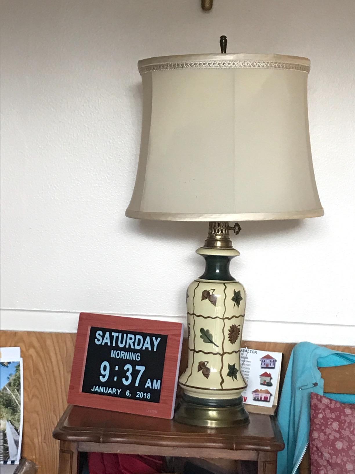 American Lifetime New 2026 Dementia Clock Large Digital Clock for Seniors, Large Display with Custom Alarms, Calendar Clock with Day & Date for Elderly, Clear Numbers Alzheimer Digital Clock White customer photo 1