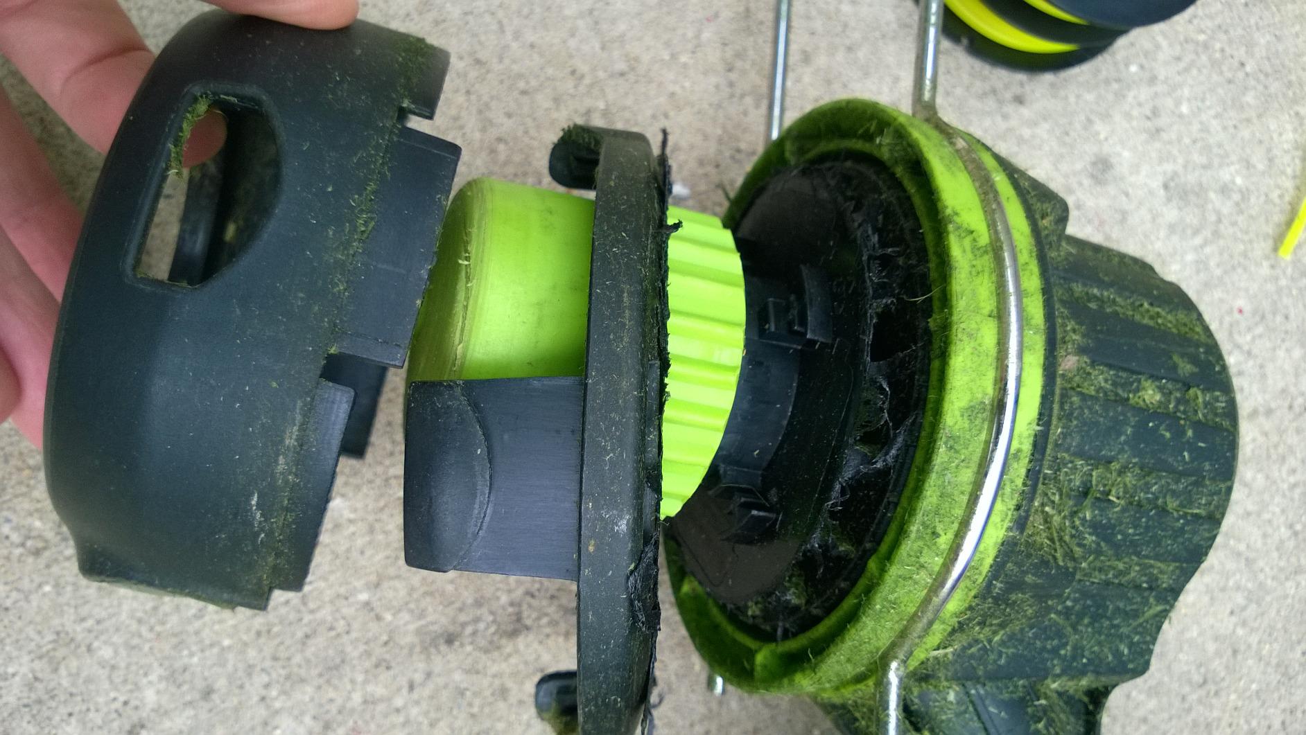 Greenworks 80V 16 in Cordless String Trimmer, 2.0 Ah Battery customer photo 2