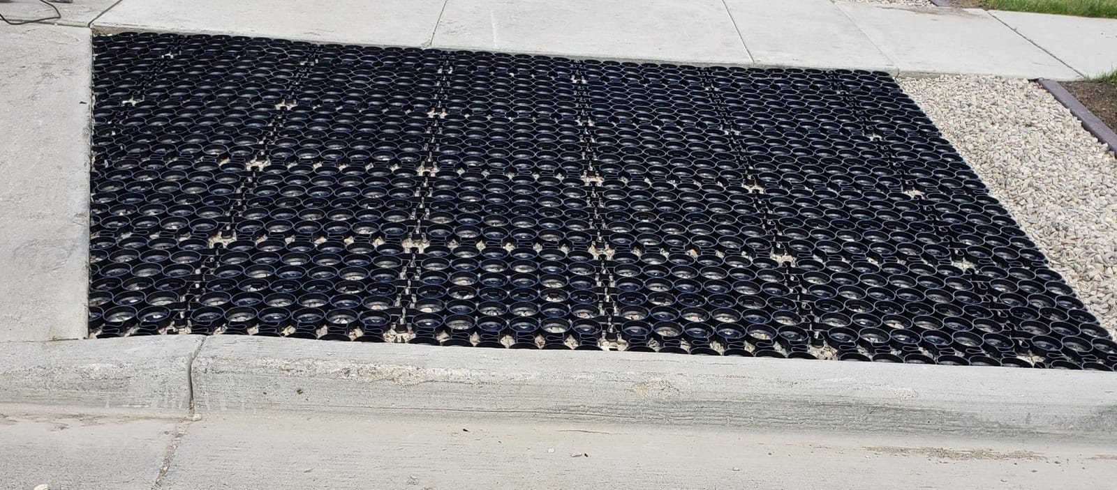 TRUEGRID | PRO LITE Permeable Paver | Driveway, Grass, Shed Base, Patio, RV Pad, Gravel, DIY Outdoor | 120,000 lb Load Class | All-Weather | Easy Install | Pack of 18 (72 Square Feet) customer photo 1