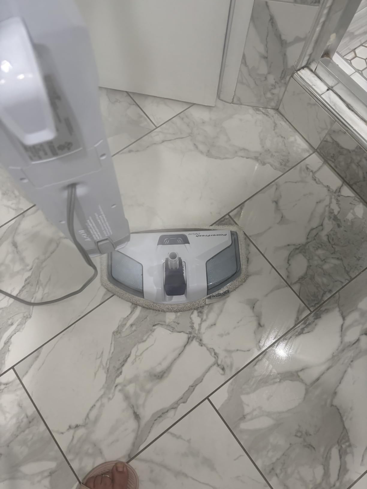 Shark PowerFresh Deluxe 1806 Steam Mop for Tile, Hardwood & Sealed Floors customer photo 1