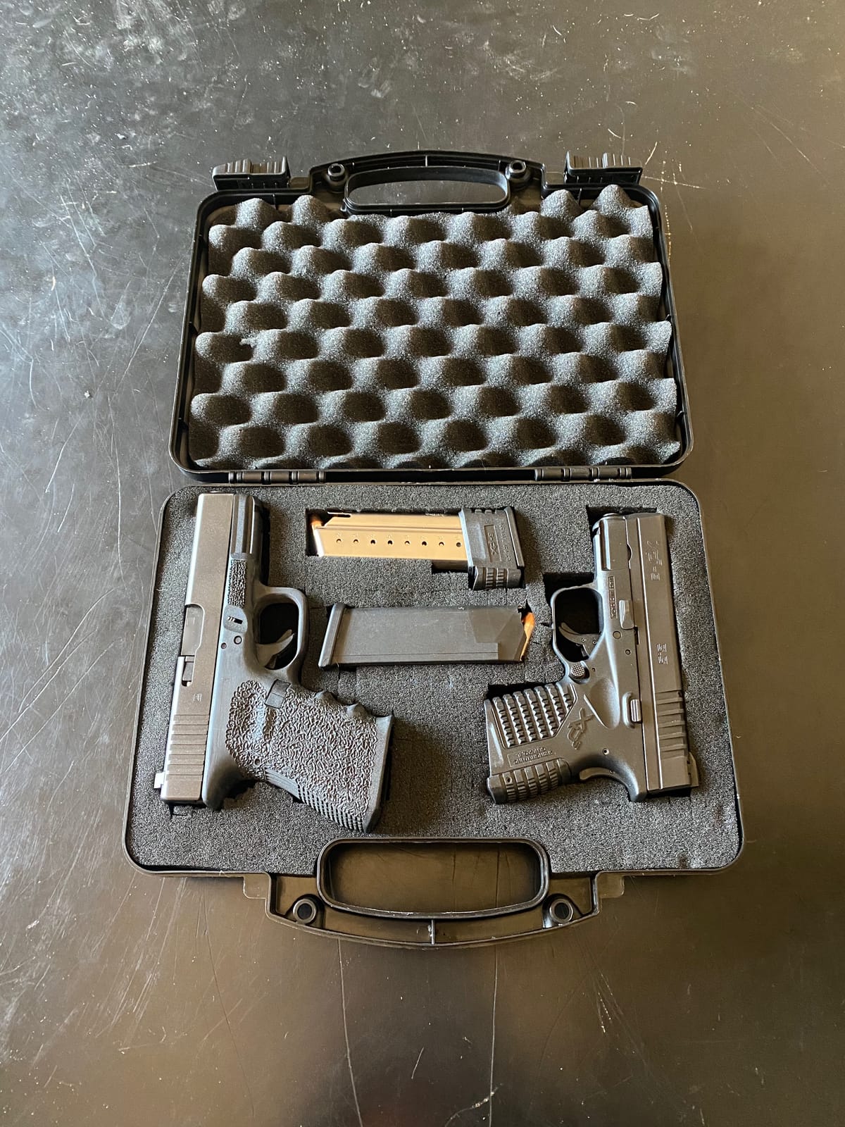 TSA Approved Pistol Range Case, Hard Lockable Handgun Revolver Gun Storage customer photo 1
