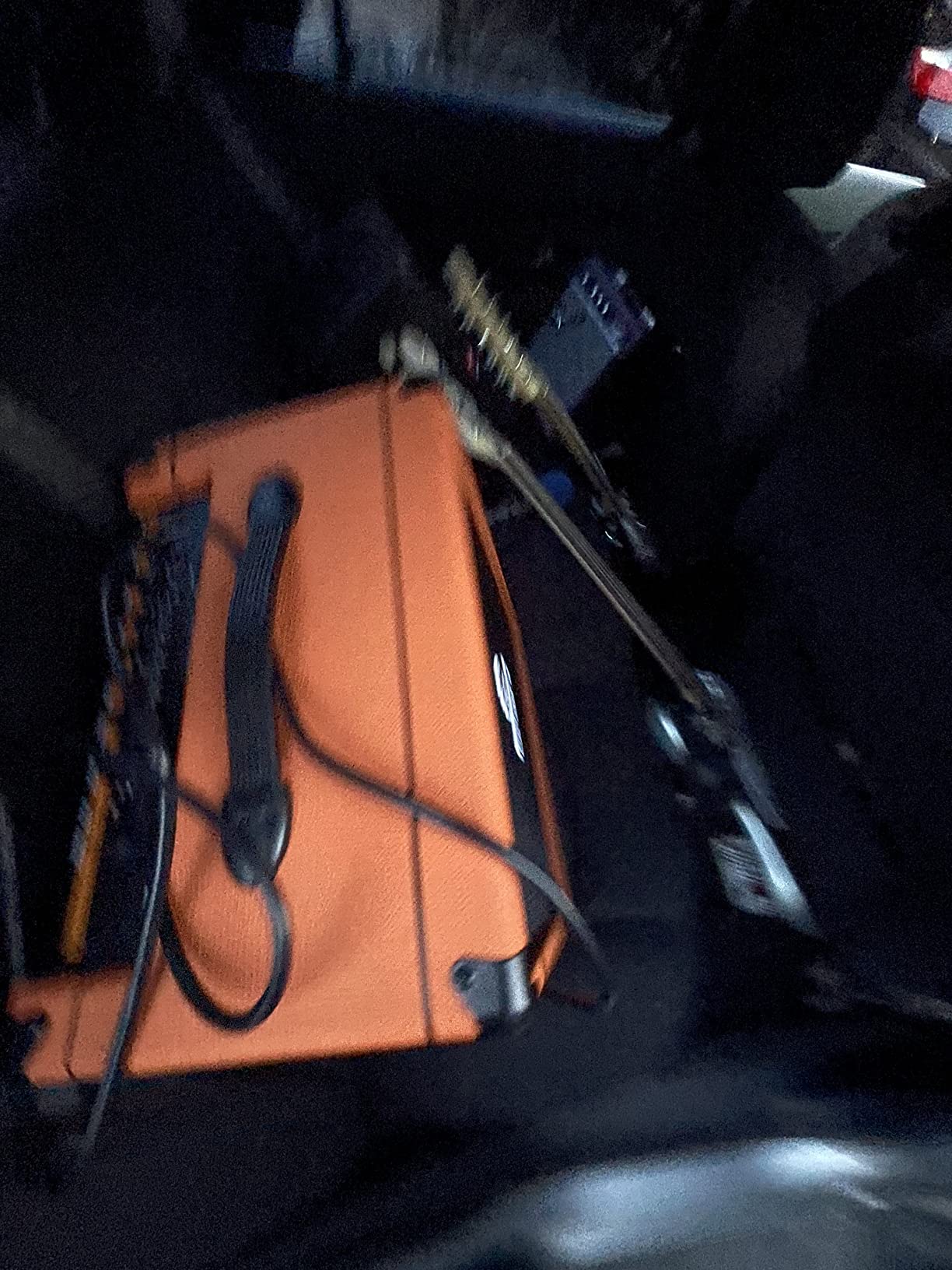 Royal Sovereign Orange Crush50 Bass Guitar Combo 1x12 50 Watts customer photo 2