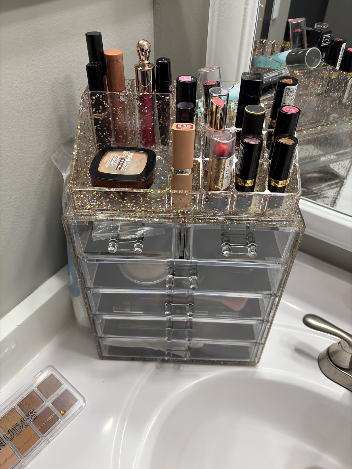 Sorbus Makeup Organizer, 7-Drawer Acrylic 2-Piece Set (Clear) customer photo 2