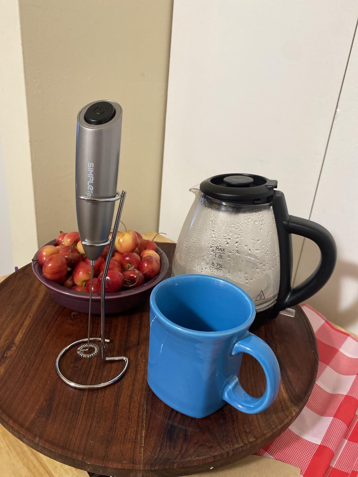 SIMPLETASTE Milk Frother Handheld Electric Foam Maker Battery Operated customer photo 1