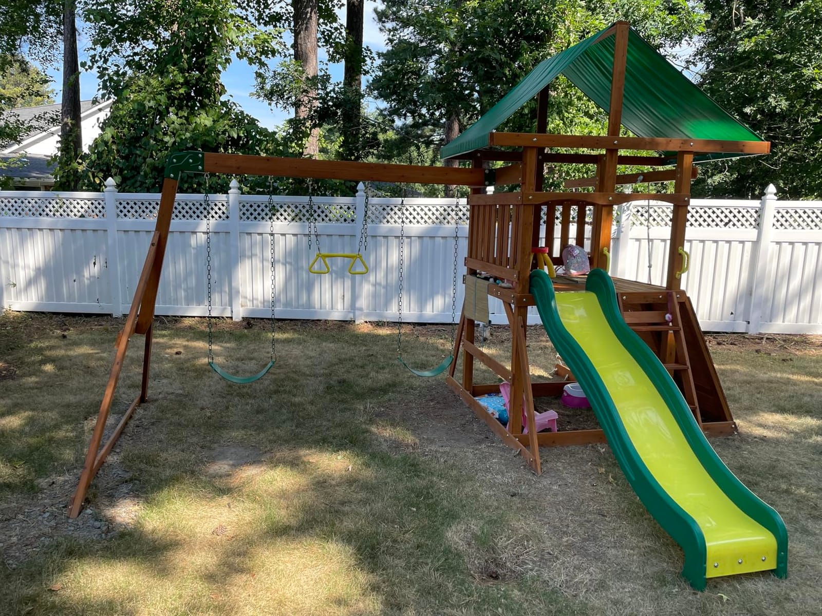 Backyard Discovery Mount Mckinley Cedar Wood Swing Set with Wave Slide, Play Deck, Double Rock Wall, Rope Ladder, Web Swing, Belt Swings, Toy Telescope, Steering Wheel, Sandbox Area, Outdoor Playset customer photo 1