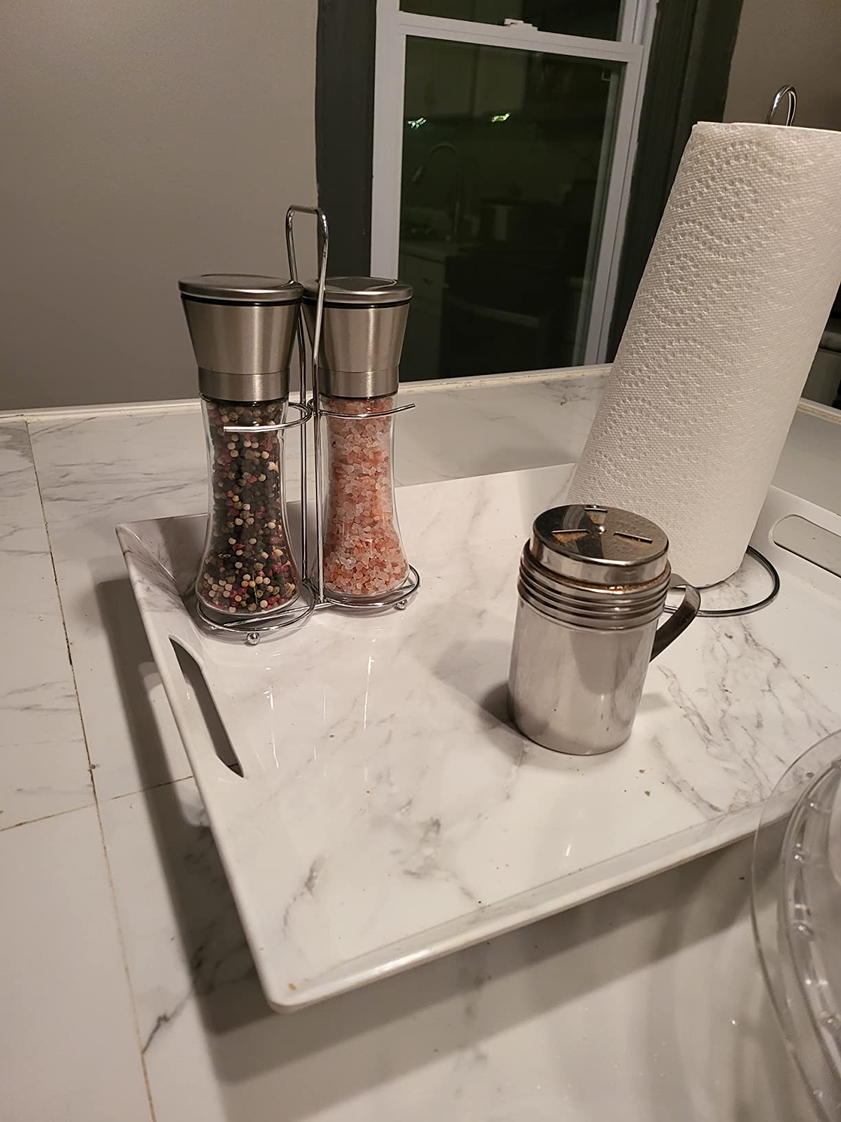Tablecraft, 10 oz, Silver Stainless Steel Dry Rub Shaker with Handle, 10-Ounce customer photo 1