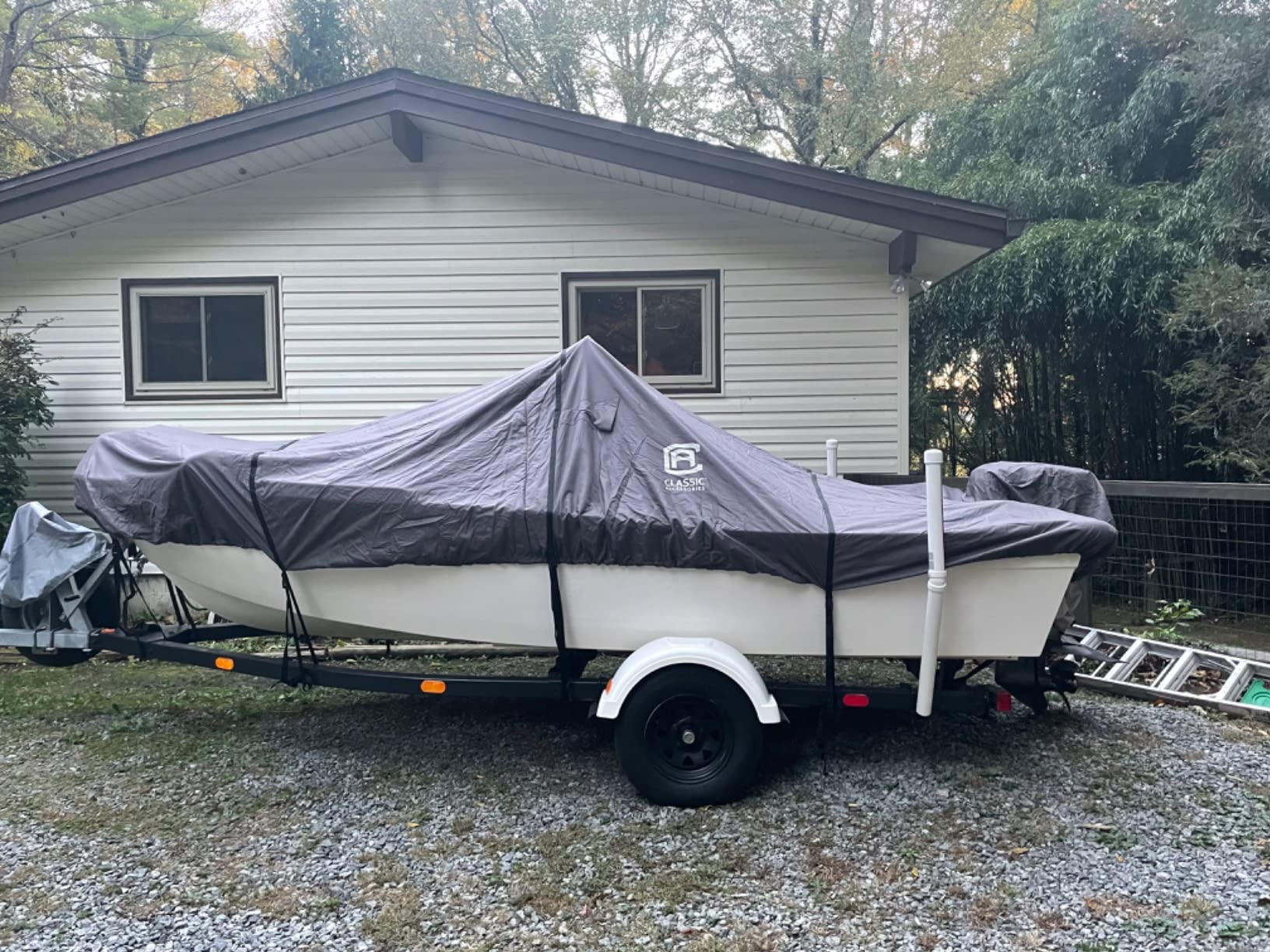 Classic Accessories StormPro Heavy-Duty Center Console Boat Cover, Fits Boats 22-24 ft Long x 116 in Wide customer photo 1