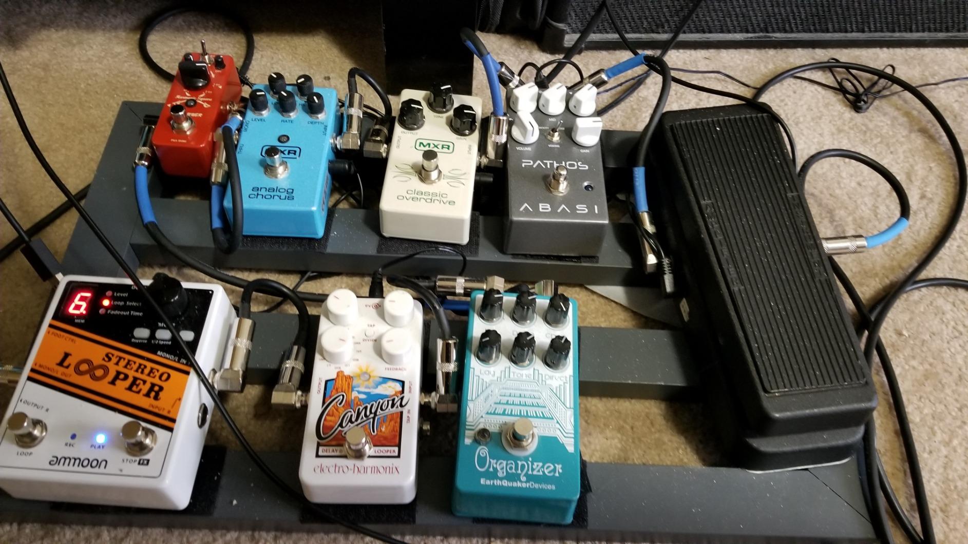 Electro-Harmonix Canyon Delay & Looper Pedal customer photo 2