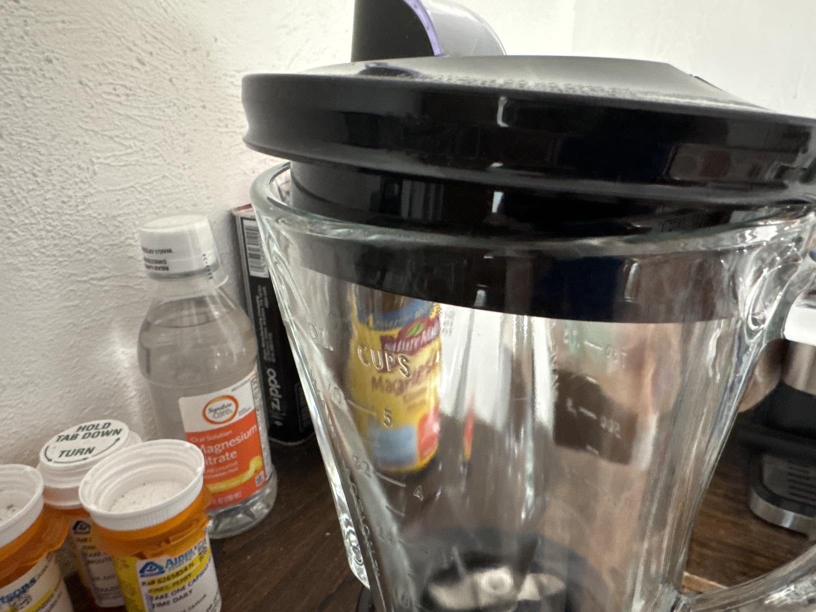 Hamilton Beach Blender and Food Processor Combo for Shakes & Smoothies, With 3 Cup Electric Food Chopper Attachment, 40 oz Glass Jar, Blender Travel Cup, 700 Watts Peak Power, Gray & Black (58163) customer photo 1