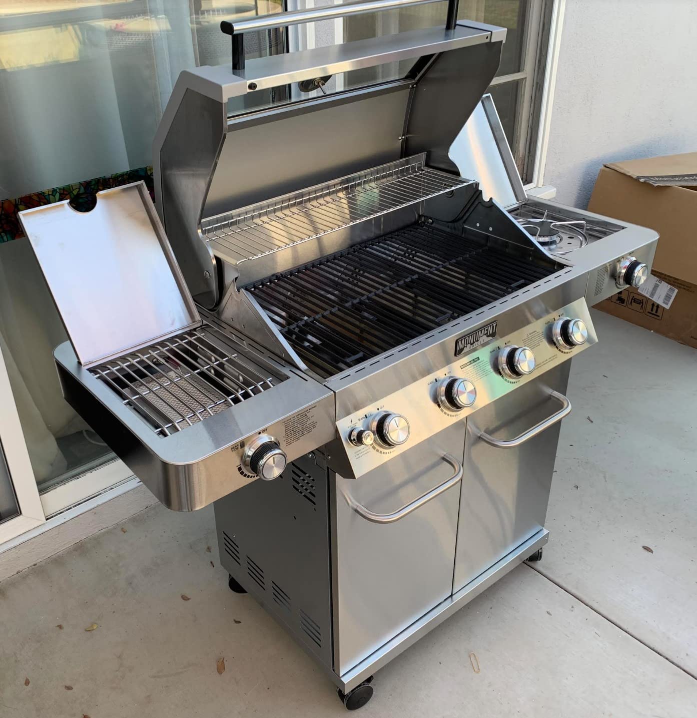 Monument Grills Larger 4+2 Burner Propane Gas Grills Stainless Steel Cabinet Style with Clearview® Lid, Knob Controls, Built-In Thermometer, Infrared Side Sear Burners & Side Burners, Outdoor Use customer photo 2
