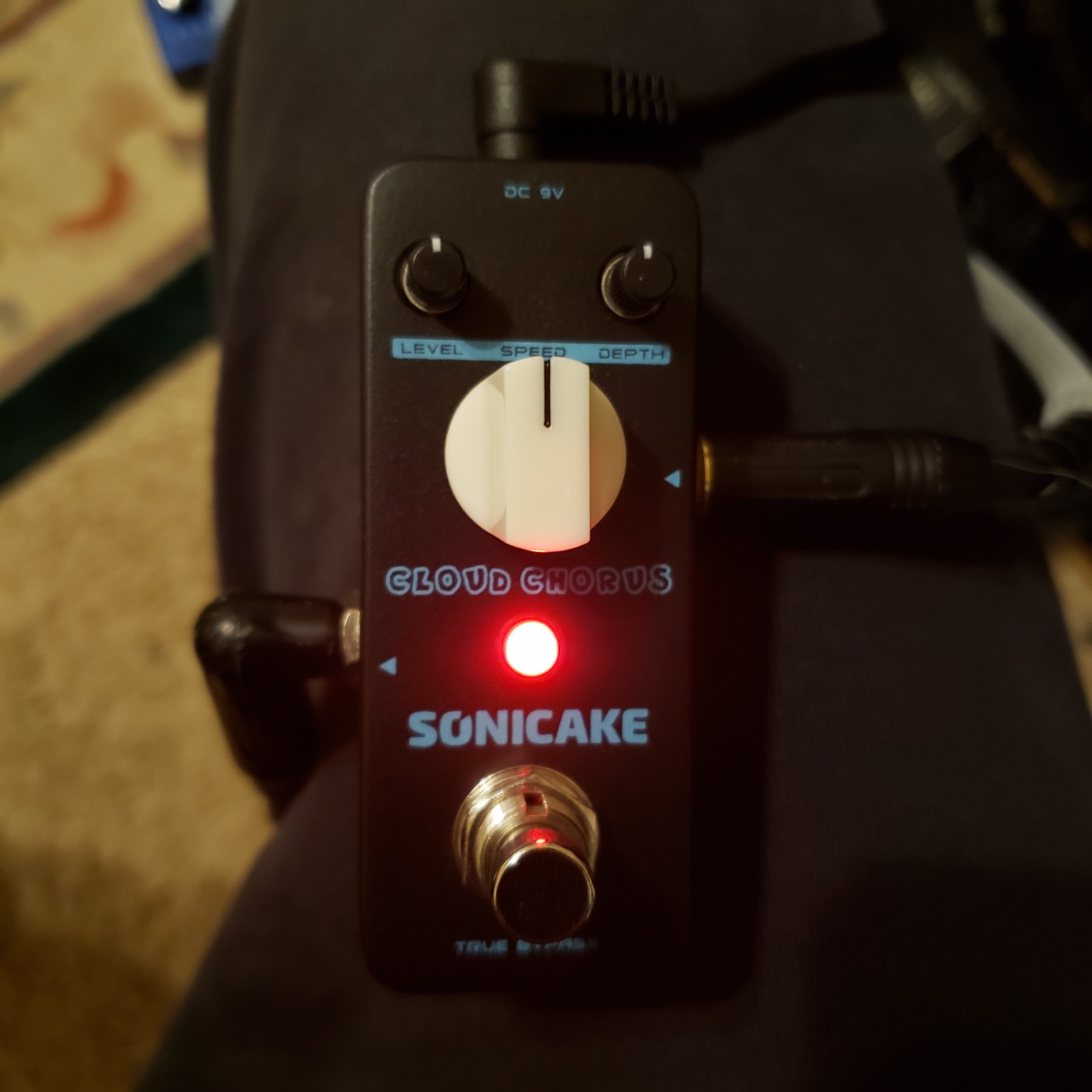SONICAKE Chorus Pedal Chorus Guitar Pedal Guitar Effects Pedal Classic BBD Analog True Bypass customer photo 1