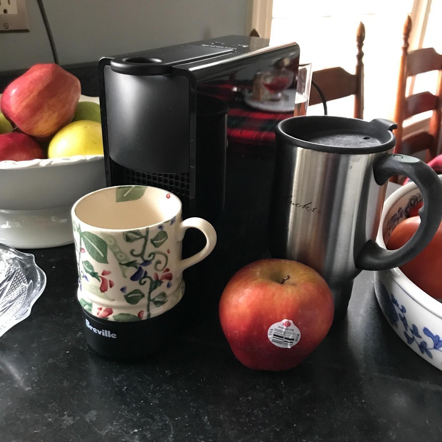 Breville Nespresso Original Essenza Mini Espresso Machine customer photo 2