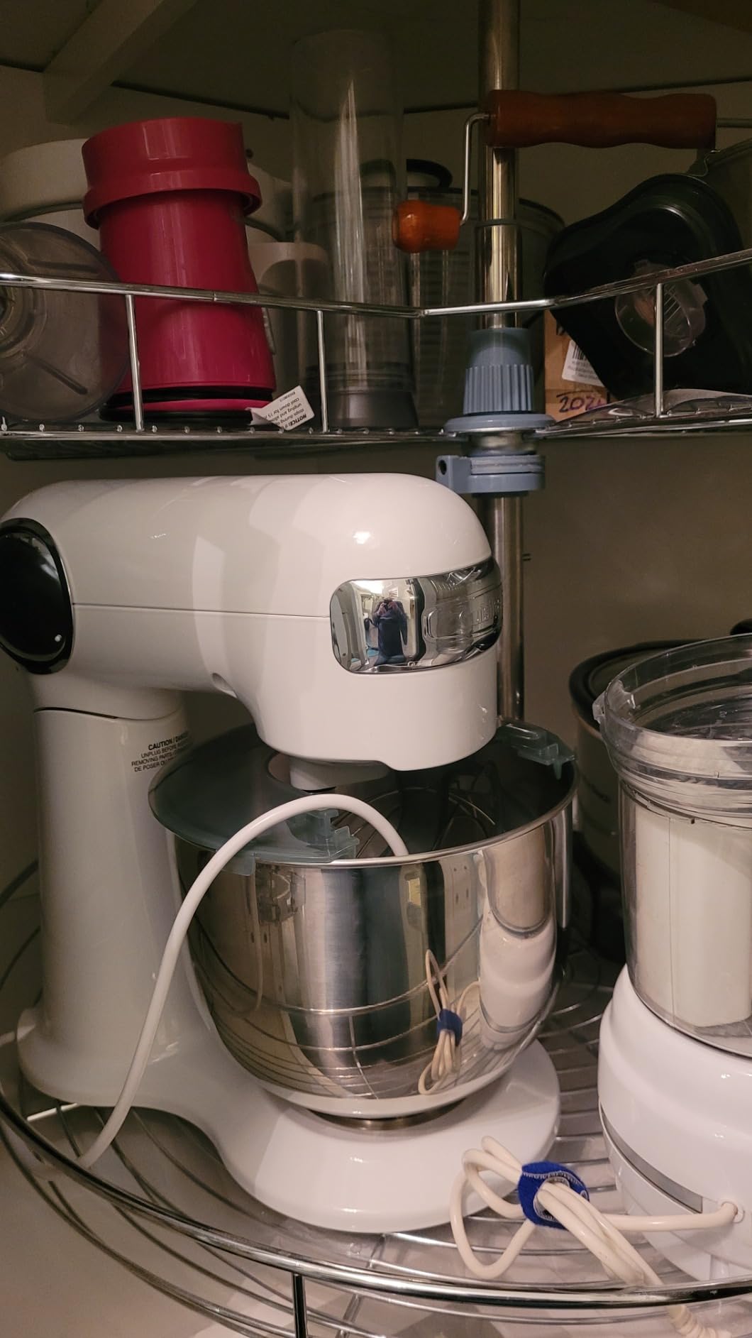 Cuisinart Stand Mixer, 12 Speed, 5.5 Quart Stainless Steel Bowl, Chef’s Whisk, Mixing Paddle, Dough Hook, Splash Guard w/ Pour Spout, Onyx, SM-50BK, Manual customer photo 1